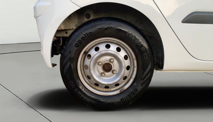 2014 Hyundai i10 MAGNA 1.1, Petrol, Manual, 66,739 km, Right Rear Wheel