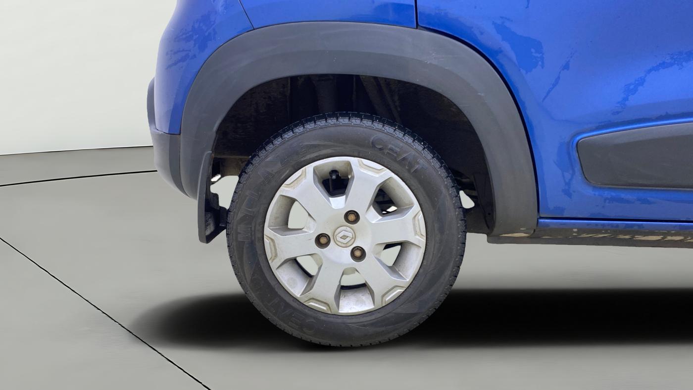 2019 Renault Kwid CLIMBER 1.0 AMT, Petrol, Automatic, 19,369 km, Right Rear Wheel