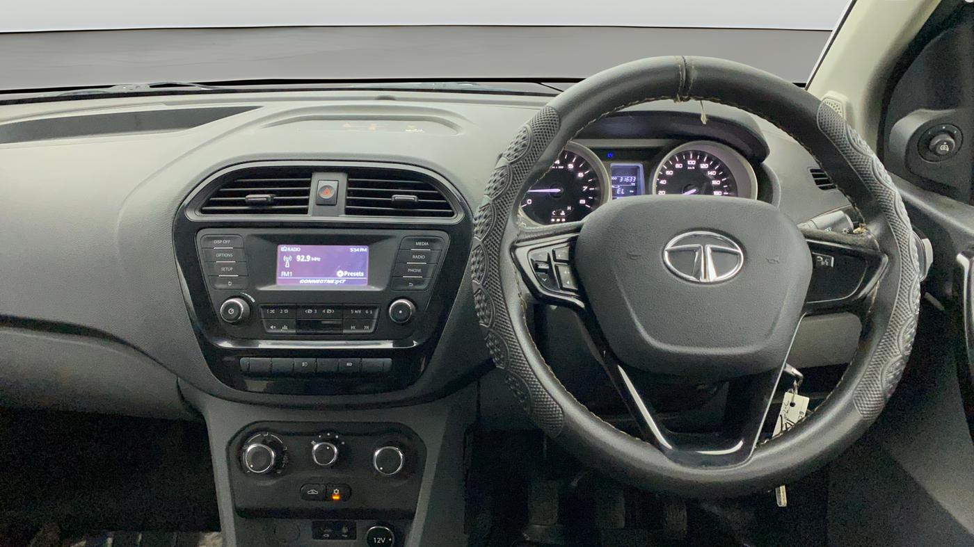 2018 Tata TIGOR XT PETROL, Petrol, Manual, 31,547 km, Steering Wheel Close Up