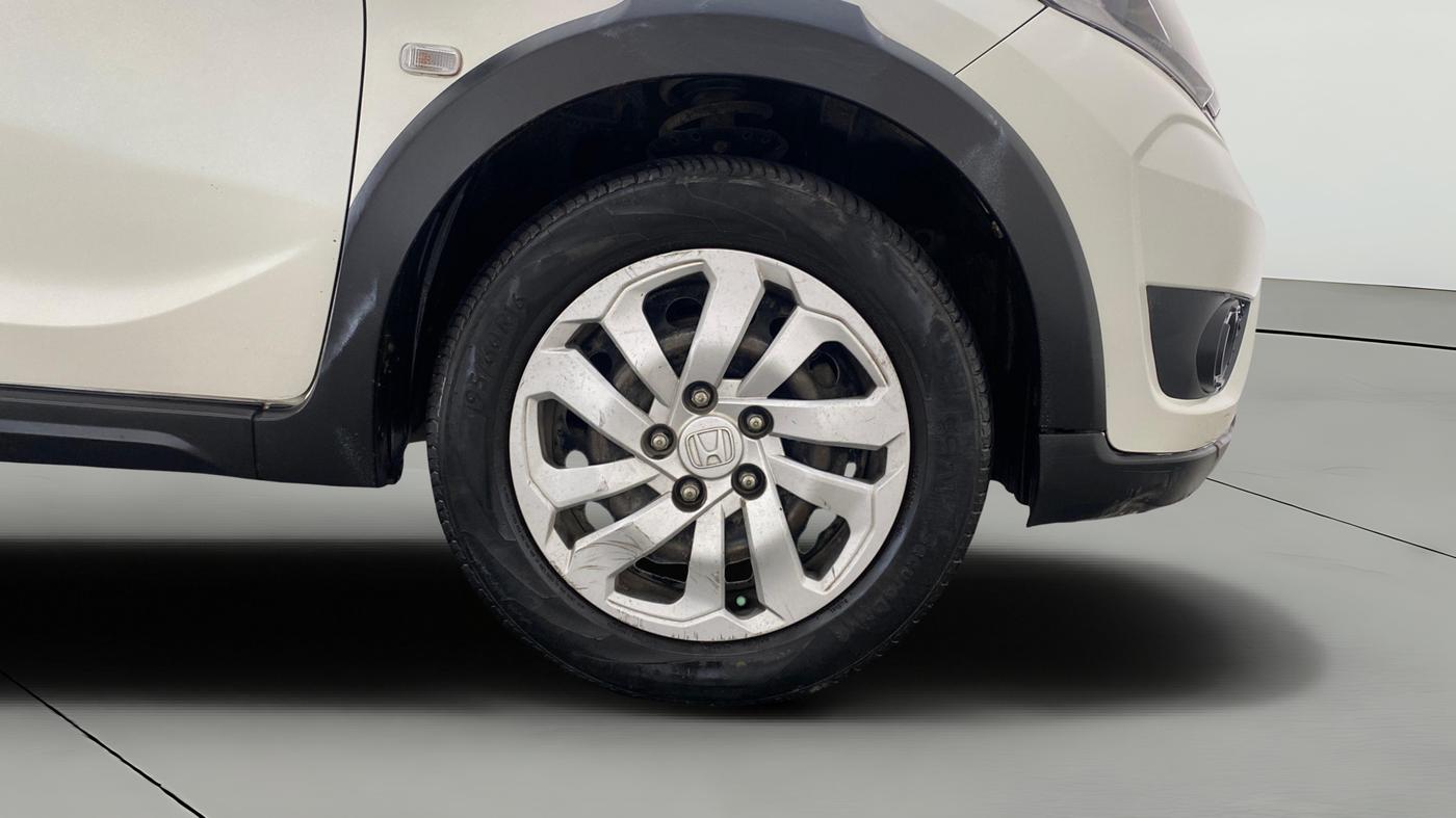 2019 Honda BR-V 1.5L I-VTEC S, Petrol, Manual, 84,523 km, Right Front Wheel
