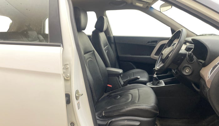 2019 Hyundai Creta E PLUS 1.4 DIESEL, Diesel, Manual, 1,08,237 km, Right Side Front Door Cabin