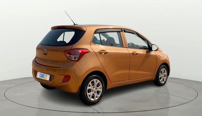 2016 Hyundai Grand i10 MAGNA 1.2 KAPPA VTVT, Petrol, Manual, 36,056 km, Right Back Diagonal