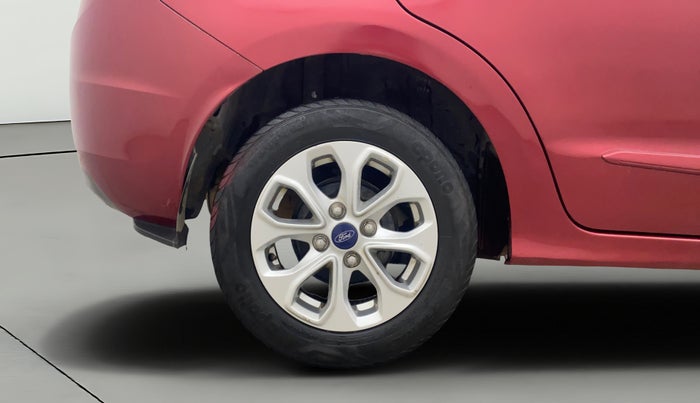 2017 Ford Figo Aspire TITANIUM 1.2 PETROL, Petrol, Manual, 52,795 km, Right Rear Wheel