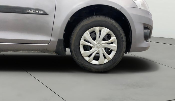 2015 Maruti Swift Dzire VXI, Petrol, Manual, 44,796 km, Right Front Wheel