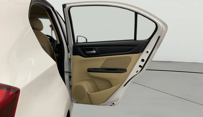 2024 Honda Amaze 1.2L I-VTEC S, Petrol, Manual, 5,266 km, RHS Rear Door