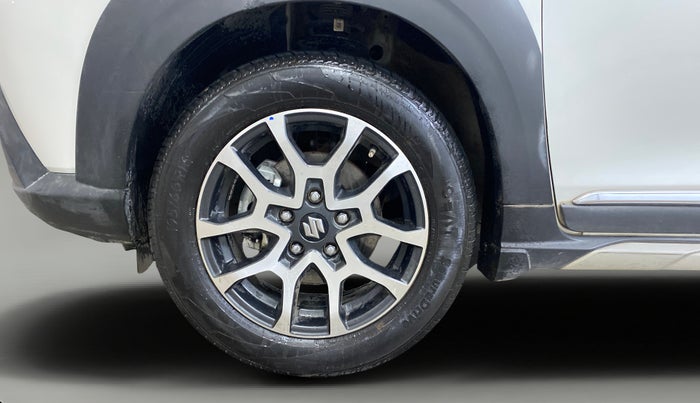 2023 Maruti XL6 ZETA AT, Petrol, Automatic, 81,105 km, Left Front Wheel