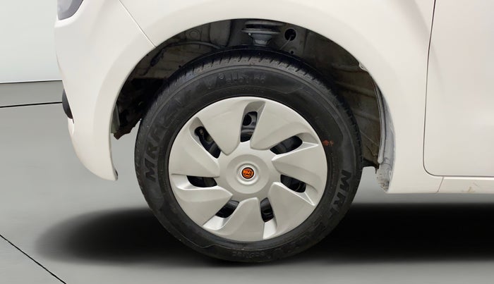 2022 Maruti New Wagon-R VXI CNG 1.0, CNG, Manual, 28,105 km, Left Front Wheel