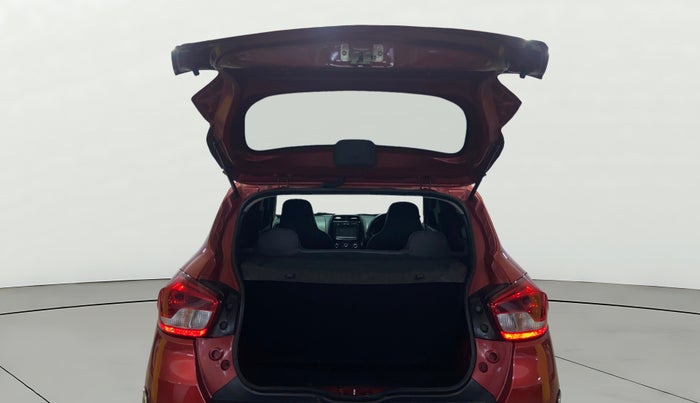 2017 Renault Kwid RXT 1.0 AMT (O), Petrol, Automatic, 79,156 km, Boot Door Open