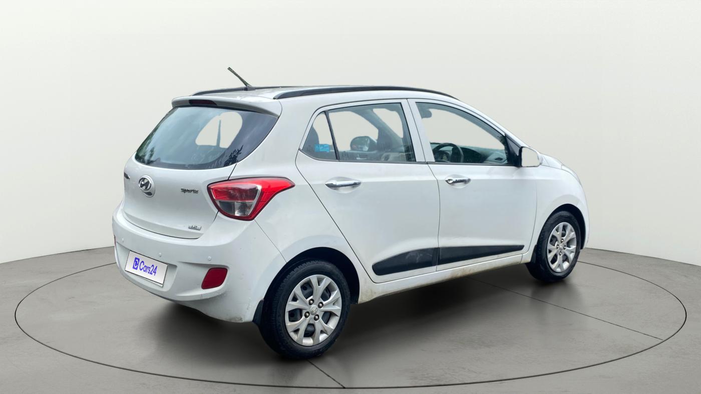 2014 Hyundai Grand i10 SPORTZ 1.2 KAPPA VTVT, Petrol, Manual, 44,102 km, Right Back Diagonal