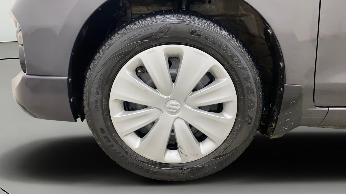 2018 Maruti Ertiga VDI SHVS, Diesel, Manual, 57,586 km, Left Front Wheel