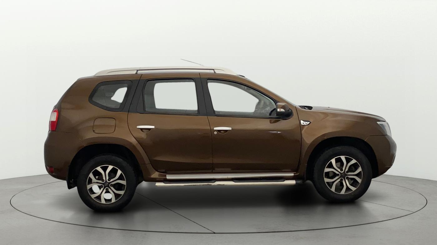 2017 Nissan Terrano XV D PREMIUM AMT, Diesel, Automatic, 44,458 km, Right Side View