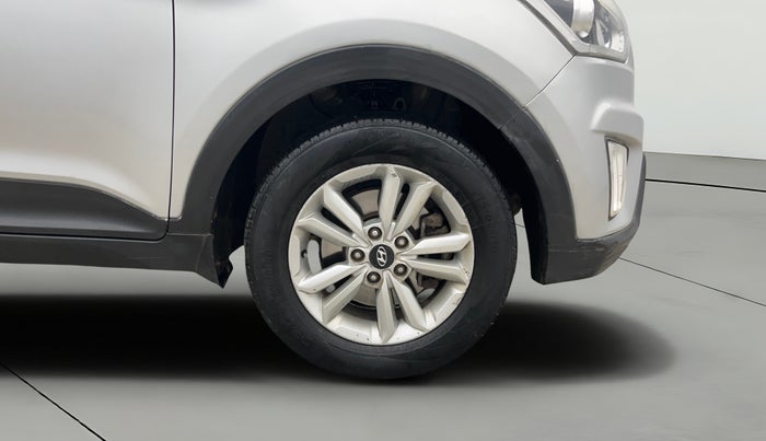 2016 Hyundai Creta SX PLUS 1.6 PETROL, CNG, Manual, 93,797 km, Right Front Wheel