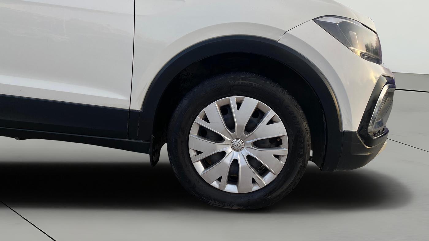 2022 Volkswagen TAIGUN COMFORTLINE 1.0 TSI MT, Petrol, Manual, 43,299 km, Right Front Wheel