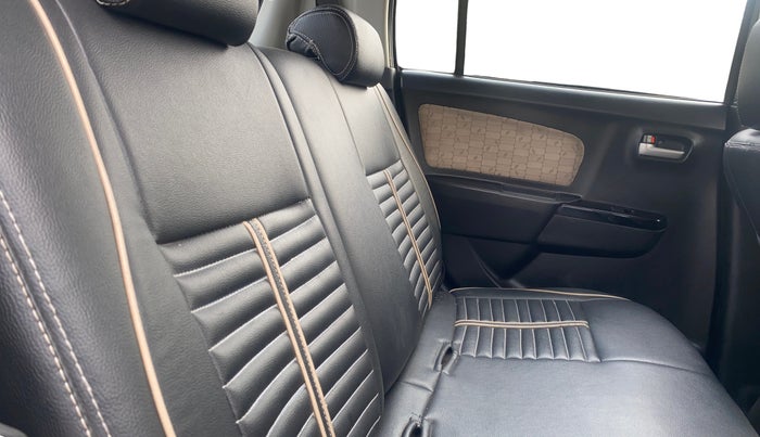 2018 Maruti Wagon R 1.0 VXI, Petrol, Manual, 97,429 km, Right Side Rear Door Cabin