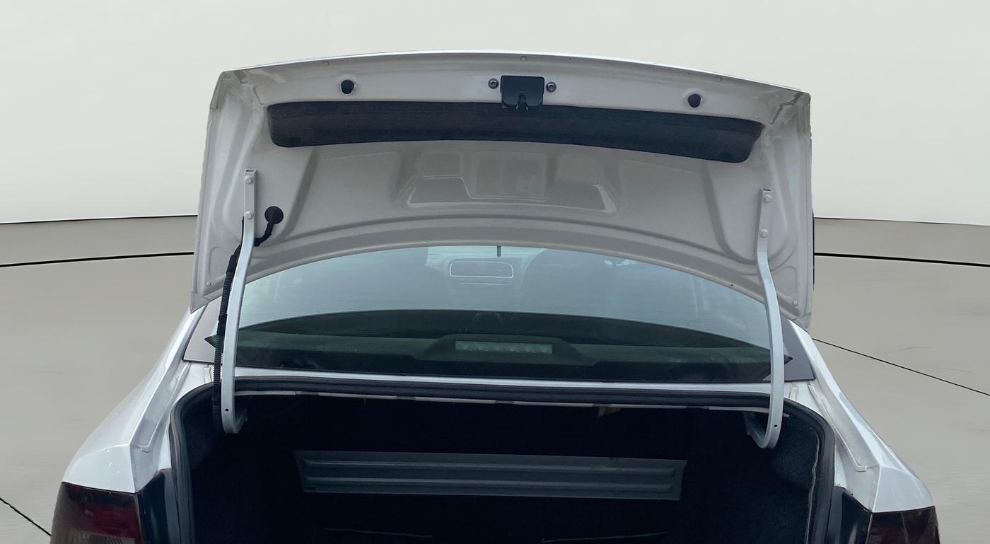 2020 Skoda Rapid STYLE TSI, Petrol, Manual, 43,697 km, Boot Door Open