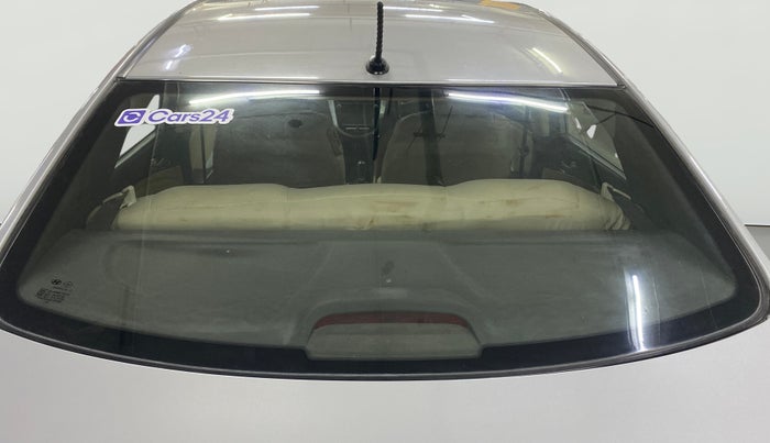 2016 Hyundai Verna 1.4 VTVT, Petrol, Manual, 1,23,771 km, Rear Windshield