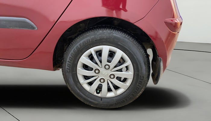 2015 Hyundai i10 SPORTZ 1.1, Petrol, Manual, 76,879 km, Left Rear Wheel