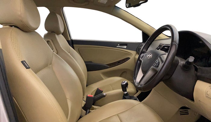 2017 Hyundai Verna 1.6 VTVT SX (O), Petrol, Manual, 74,214 km, Right Side Front Door Cabin