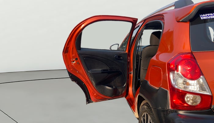 2020 Toyota Etios CROSS 1.2 G, CNG, Manual, 65,593 km, LHS Rear Door