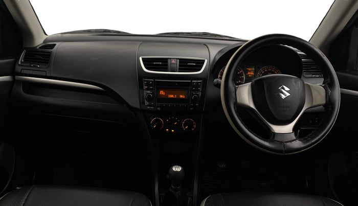 2017 Maruti Swift VXI O, Petrol, Manual, 90,205 km, Dashboard