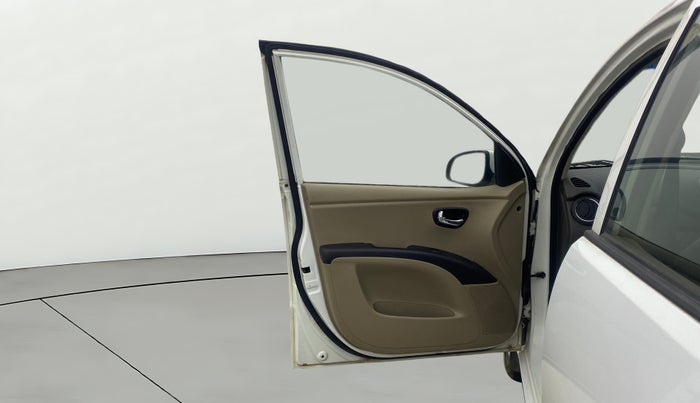 2013 Hyundai i10 SPORTZ 1.2, Petrol, Manual, 82,578 km, LHS Front Door