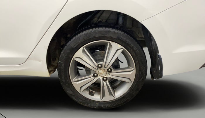 2019 Hyundai Verna 1.6 VTVT SX, Petrol, Manual, 70,488 km, Left Rear Wheel