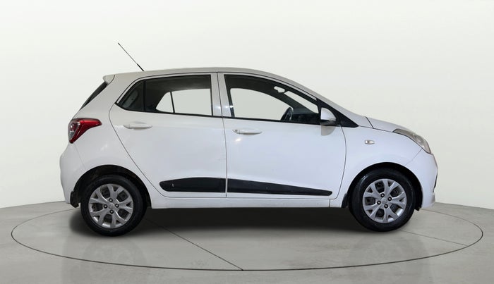 2016 Hyundai Grand i10 MAGNA AT 1.2 KAPPA VTVT, Petrol, Automatic, 54,688 km, Right Side View