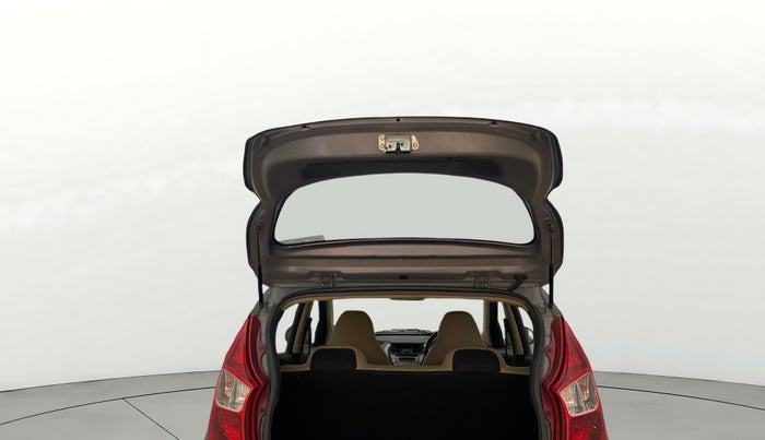 2018 Hyundai Eon ERA +, Petrol, Manual, 1,05,804 km, Boot Door Open