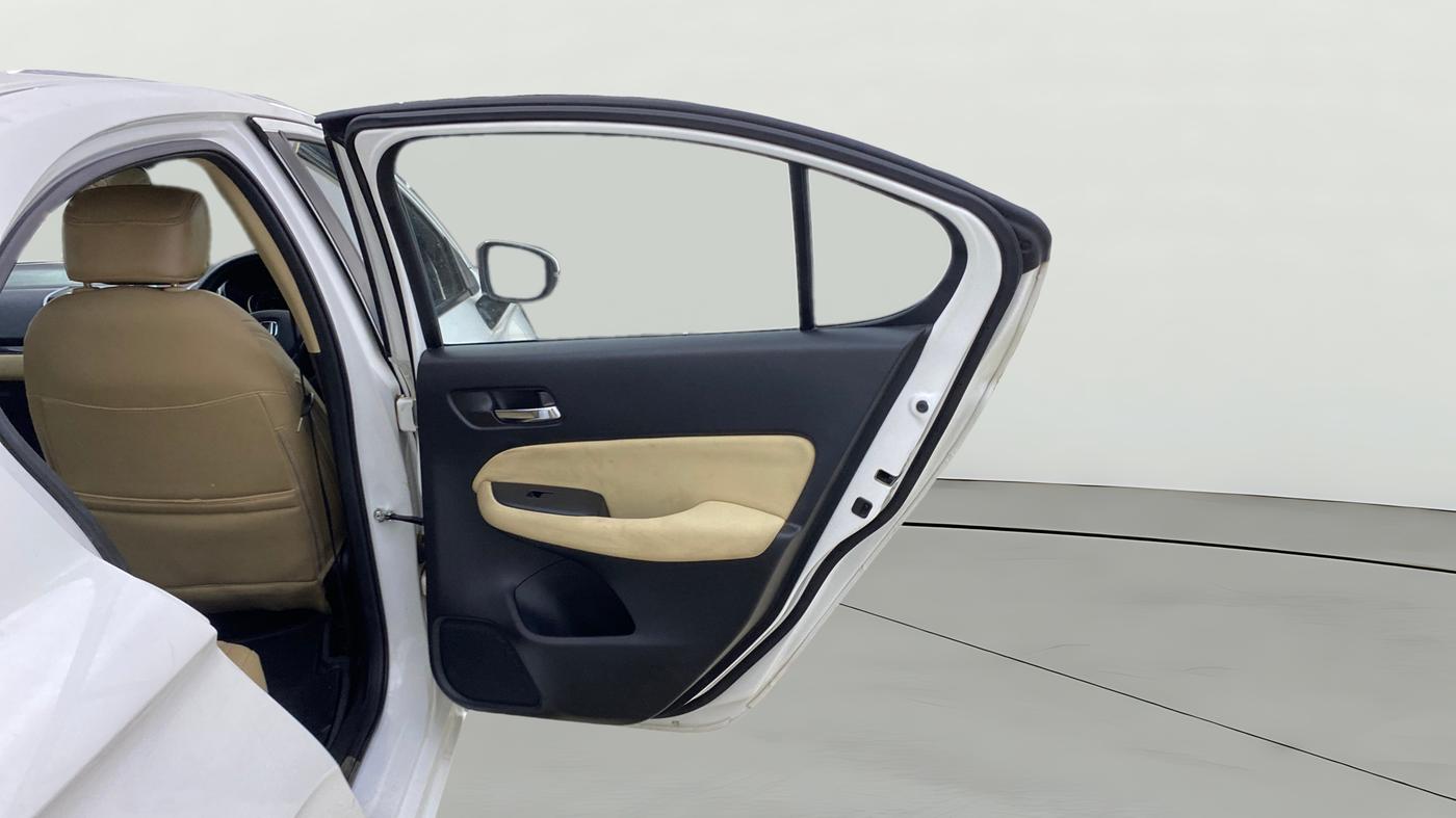 2024 Honda City 1.5L I-VTE V CVT, Petrol, Automatic, 15,496 km, RHS Rear Door