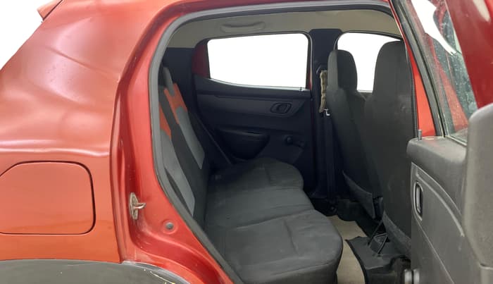 2015 Renault Kwid RXT 0.8, Petrol, Manual, 33,523 km, Right Side Rear Door Cabin