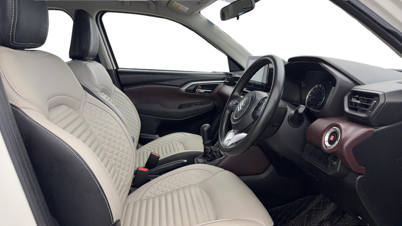 2024 Maruti Grand Vitara SIGMA SMART HYBRID, Petrol, Manual, 42,627 km, Right Side Front Door Cabin