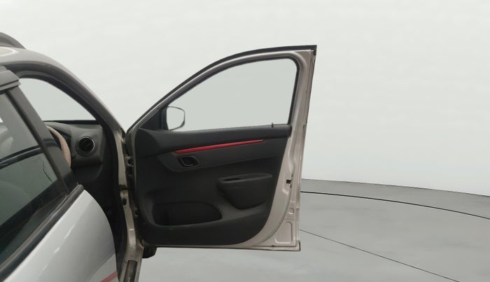 2016 Renault Kwid RXT 0.8, Petrol, Manual, 75,699 km, RHS Front Door