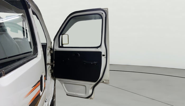 2017 Maruti Eeco 5 STR WITH A/C+HTR, Petrol, Manual, 16,344 km, RHS Front Door