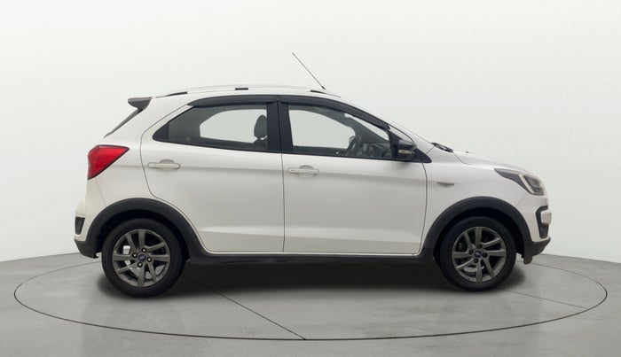 2018 Ford FREESTYLE TITANIUM 1.5 DIESEL, Diesel, Manual, 89,710 km, Right Side View