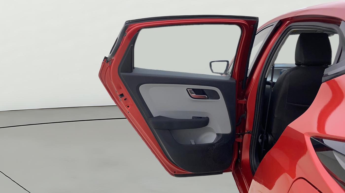 2020 Tata ALTROZ XZ PETROL, Petrol, Manual, 32,192 km, LHS Rear Door