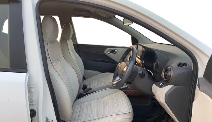 2022 Hyundai AURA SX PLUS 1.2 AMT, Petrol, Automatic, 67,386 km, Right Side Front Door Cabin