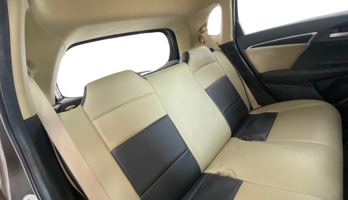 2016 Honda Jazz 1.2L I-VTEC V AT, Petrol, Automatic, 82,456 km, Right Side Rear Door Cabin