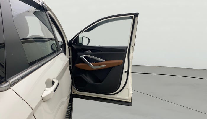 2020 MG HECTOR PLUS SHARP 1.5 PETROL TURBO DCT 6-STR, Petrol, Automatic, 47,294 km, RHS Front Door