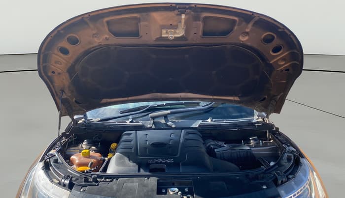2019 Mahindra XUV500 W9 AT, Diesel, Automatic, 88,811 km, Open Bonet