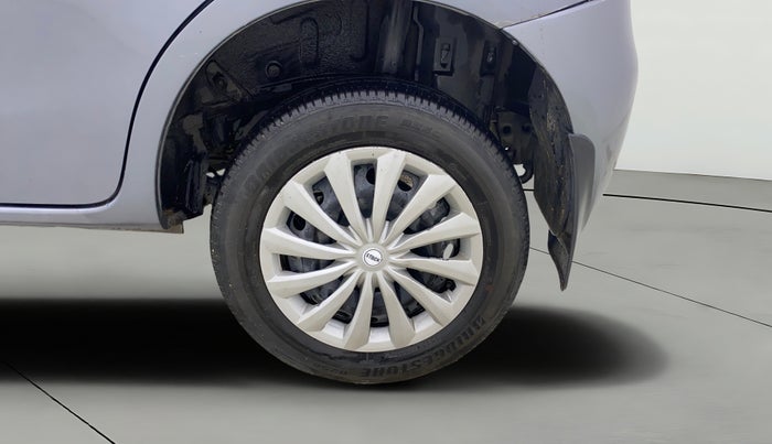 2015 Toyota Etios Liva G, Petrol, Manual, 43,686 km, Left Rear Wheel