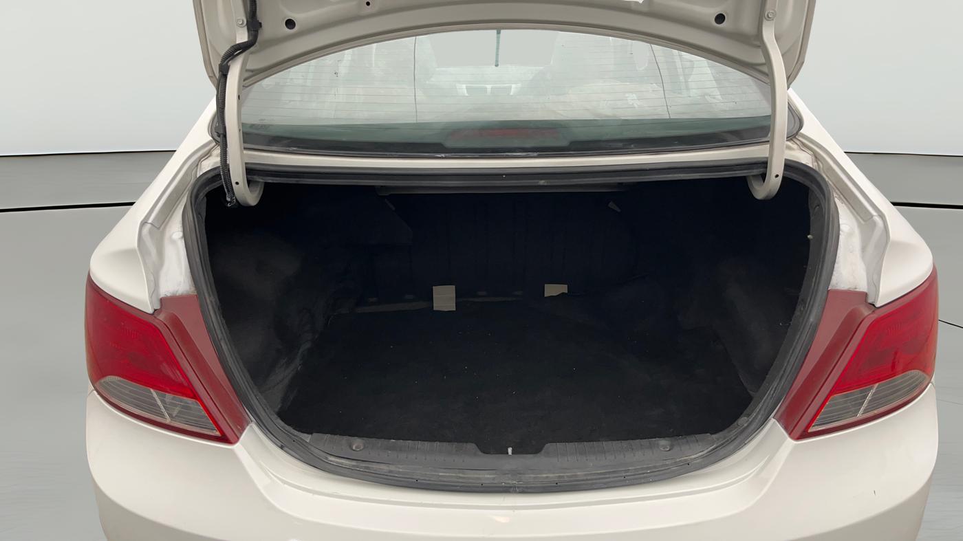 2015 Hyundai Verna FLUIDIC 4S 1.6 VTVT S, Petrol, Manual, 47,296 km, Boot Open Zoomed View