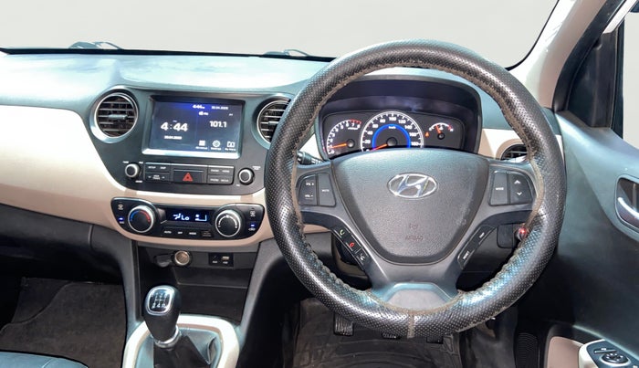 2019 Hyundai Grand i10 ASTA 1.2 KAPPA VTVT, CNG, Manual, 67,283 km, Steering Wheel Close Up