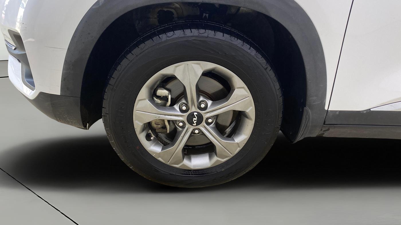 2023 KIA SELTOS HTK PLUS 1.5 DIESEL IMT, Diesel, Manual, 58,735 km, Left Front Wheel