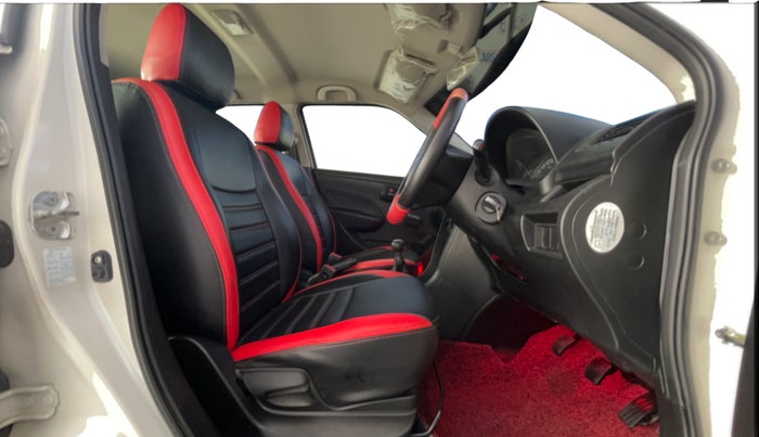 2012 Maruti Swift LDI, Diesel, Manual, 82,400 km, Right Side Front Door Cabin