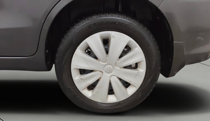 2017 Maruti Ertiga VXI CNG, CNG, Manual, 68,349 km, Left Rear Wheel