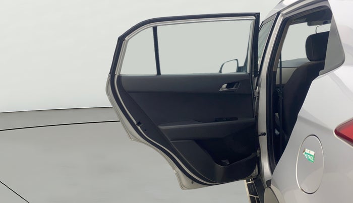 2017 Hyundai Creta SX PLUS AT 1.6 PETROL, Petrol, Automatic, 1,39,997 km, LHS Rear Door