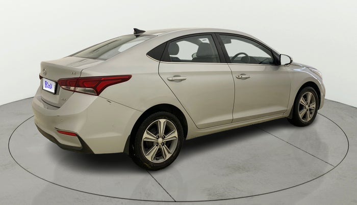 2017 Hyundai Verna 1.6 VTVT SX O, Petrol, Manual, 81,006 km, Right Back Diagonal