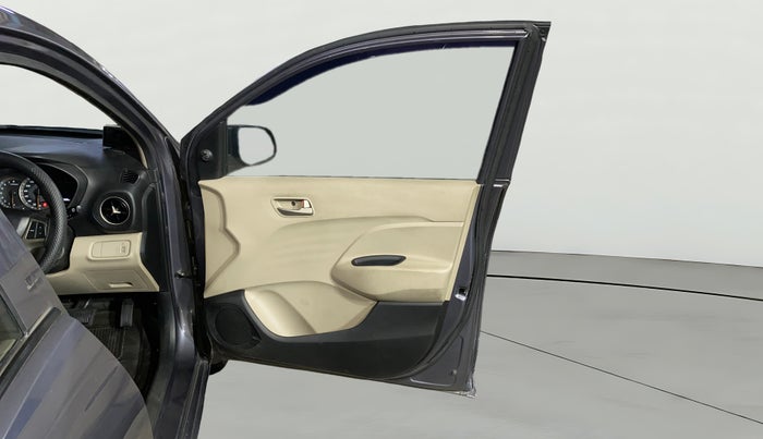 2019 Hyundai NEW SANTRO MAGNA AMT, Petrol, Automatic, 16,359 km, RHS Front Door