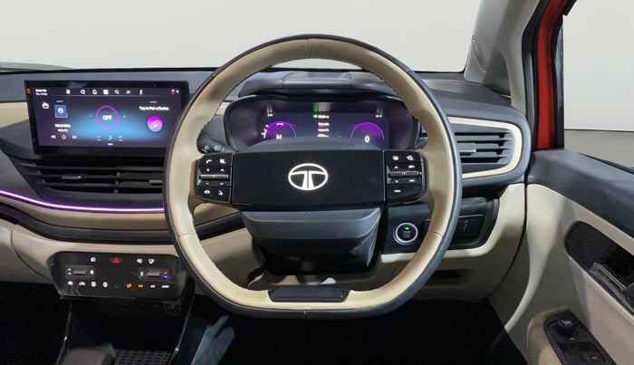 2025 Tata ALTROZ Accomplished Plus S Petrol 6DCT, Petrol, Automatic, 831 km, Steering Wheel Close Up