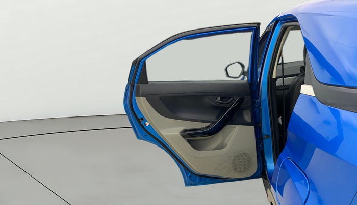 2018 Tata NEXON XMA PETROL, Petrol, Automatic, 41,901 km, LHS Rear Door